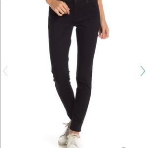 NWT!! Lucky Brand Black Jeans